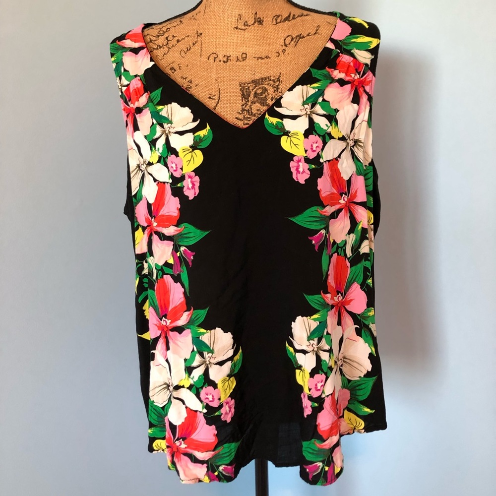 Women’s Lightweight Tropical Tank Top